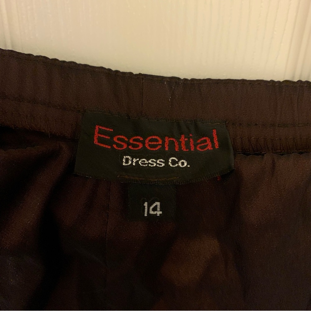 Women’s Burgundy Stretchy Pants, Size 14 - Picture 6 of 6